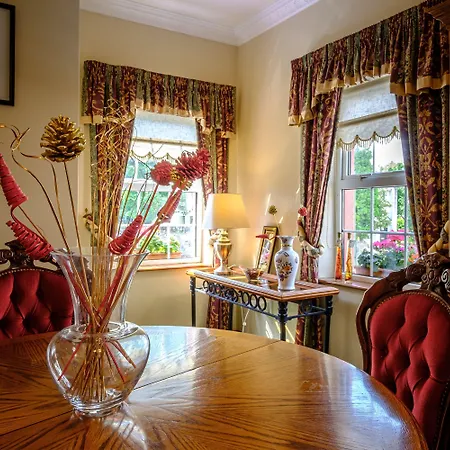 Fallon's Frühstückspension 4*