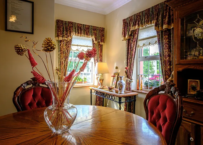 Fallon's Bed and Breakfast 4*