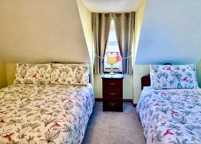 Fallon's Bed and Breakfast 4*